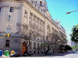 Palacio_Legislativo_de_la_Ciudad_de_Buenos_Aires_Diagonal_Julio_A._Roca